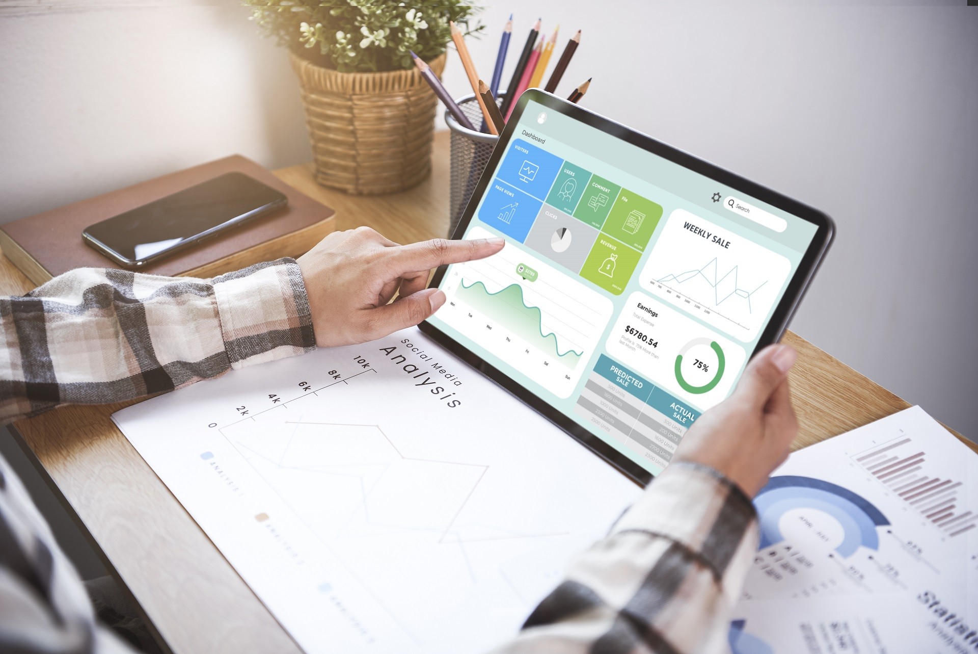 חיבור למערכות ERP ו- CRM